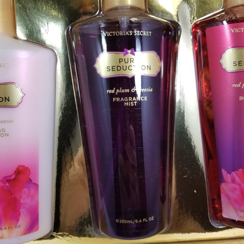 Rare Victoria secret lotion, body wash, splash set - Picture 3 of 5